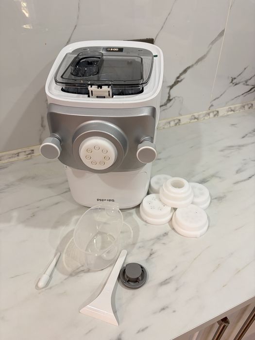 Masina de facut paste Philips Seria 7000, HR2660