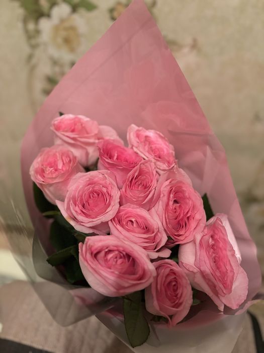 11 штук роза сатылады!!! Кеше алынған қурамаған