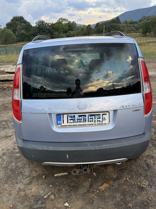Dezmembrare skoda roomster