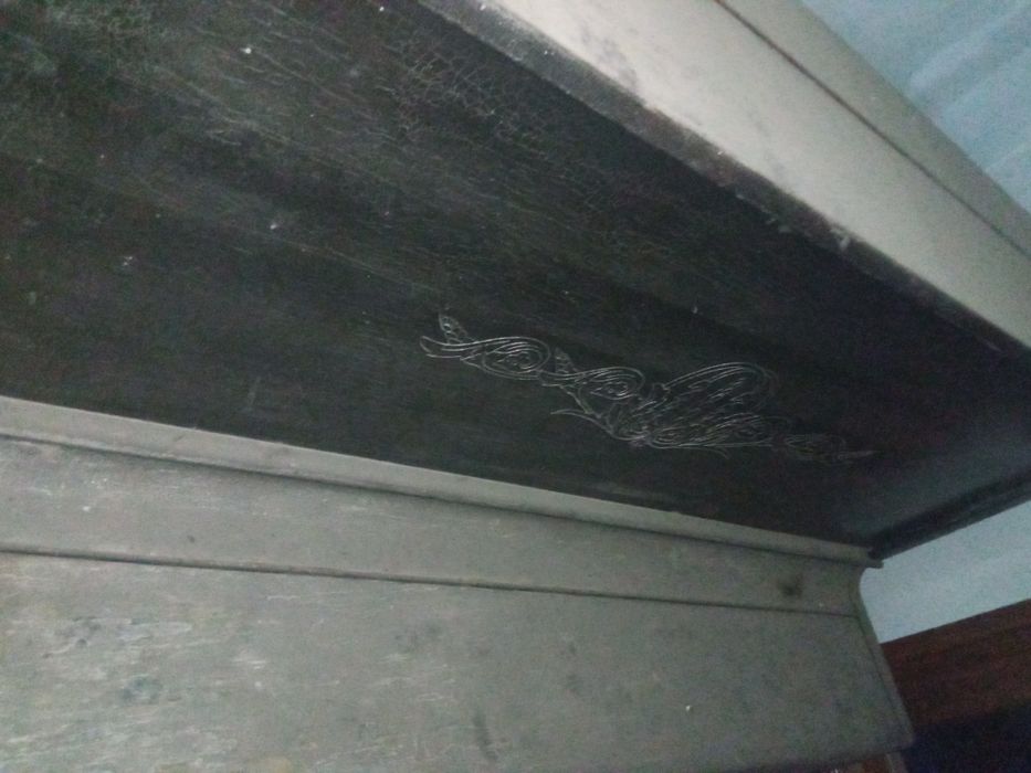 Pianina sotiladi .  Пианино сотилади