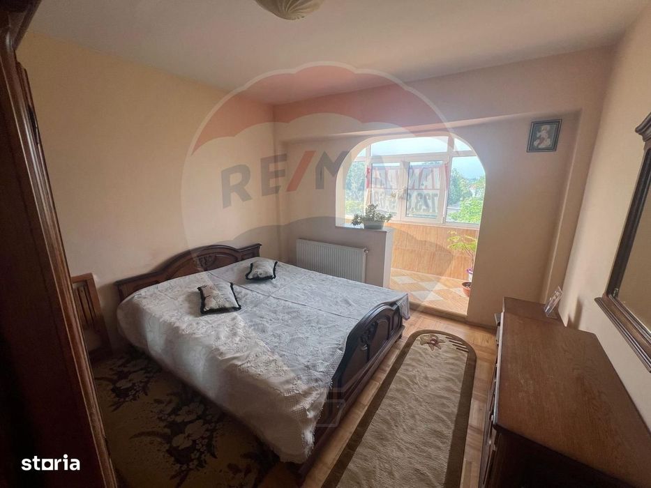 Apartament 4 camere b dul Garii