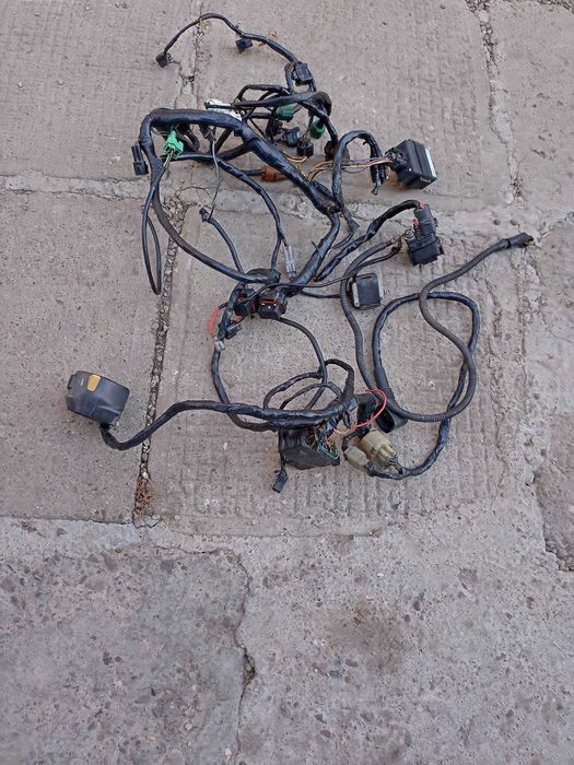 INSTALATIE electrica / suzuki gsxr 600 K