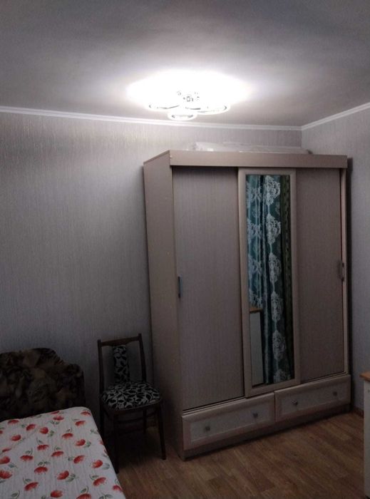 Возьму девушку на подселение Достык Молл