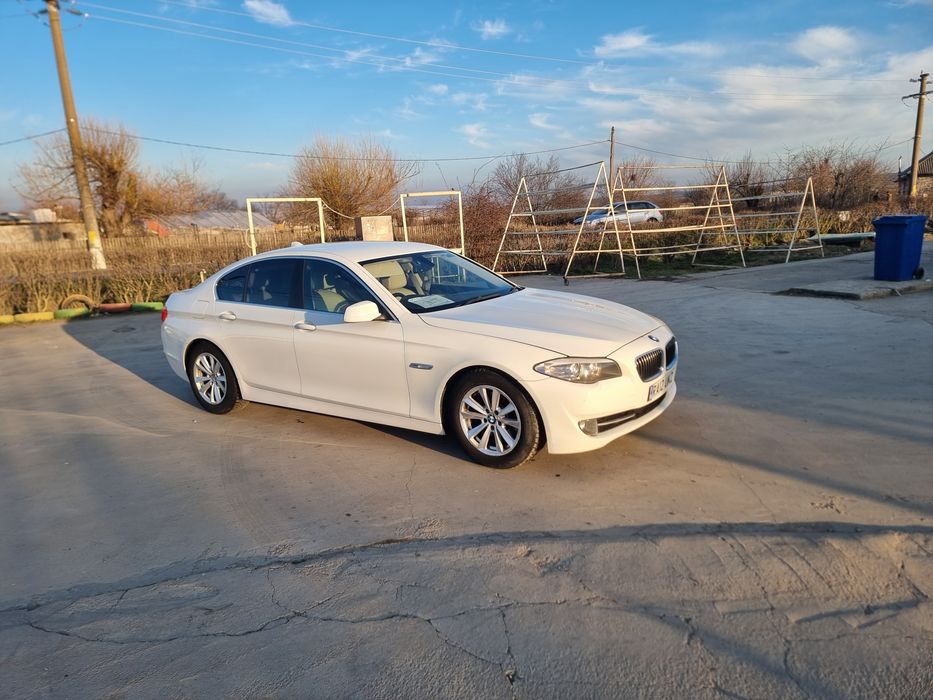 BMW F10  2012  volan dreapta