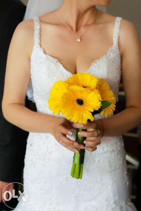 Vand rochie mireasa creatie Mirandi