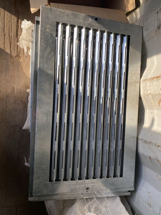 Решетка РД 700 х 400 оц. Для клапана дымоудаления