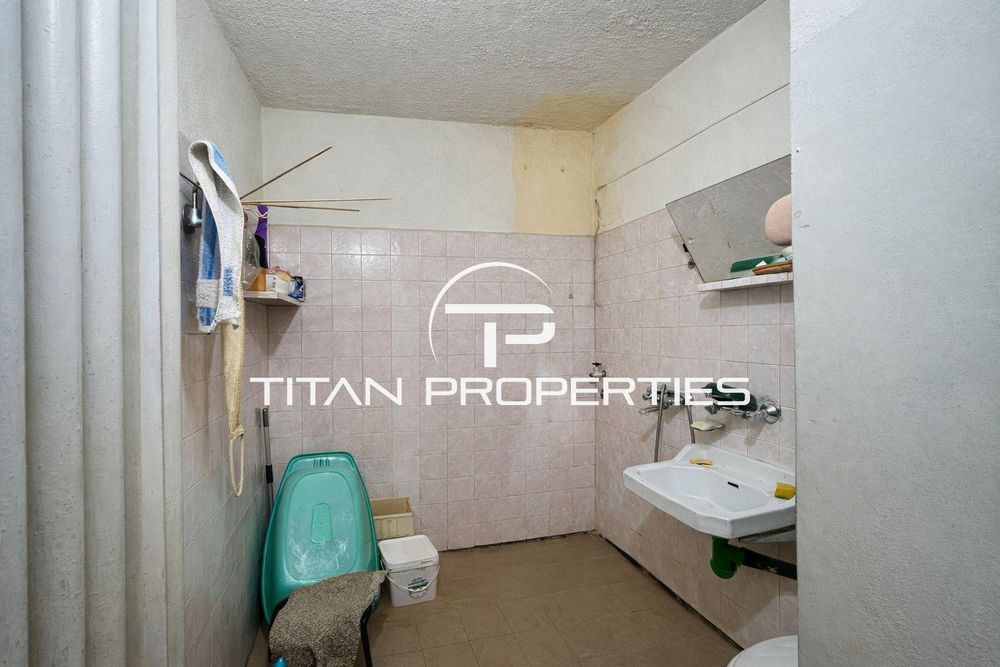 Продава се Двустаен апартамент в Пловдив, Кършияка - 70 кв.м за 1013 €/кв.м - Снимка #6