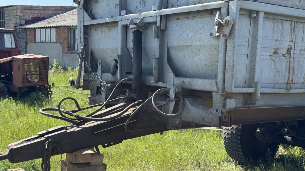 Прицеп тракторный ПТС-12