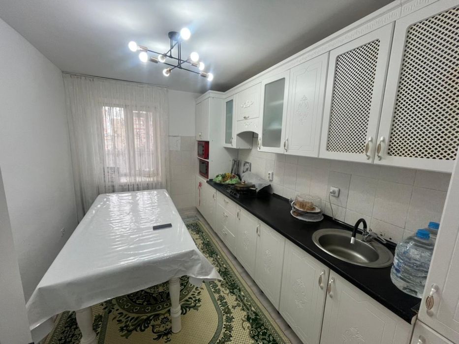Продаю 2 х комнат квартира