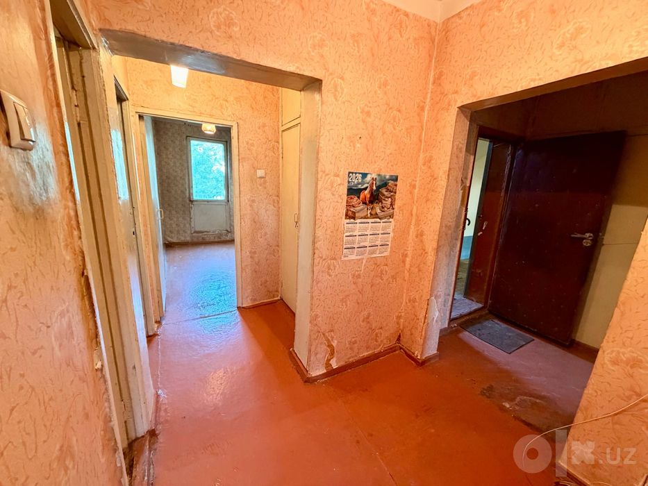 Срочна продаётся 3 комнат Arzon narxda