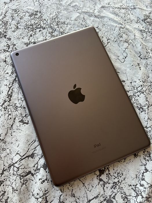Продам iPad 9th