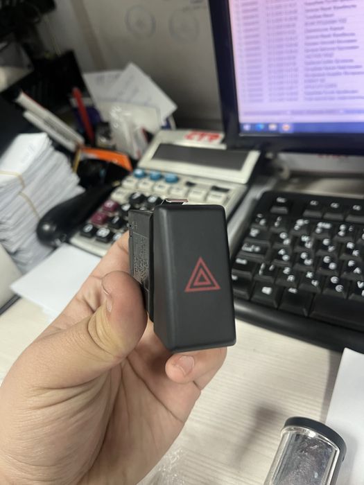 продам аварийку на приору 1