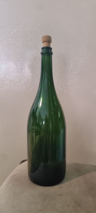 Бутылки Бутыли 1,5 литра