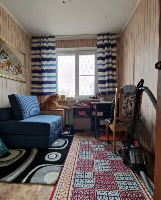 Продам 4 кв 64 квм рн Казахтелеком