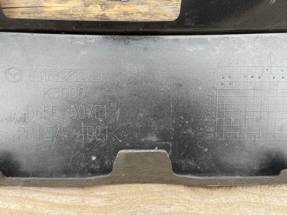 Спойлер над предна броня за Mazda 2 Мазда 2  2022-2024г