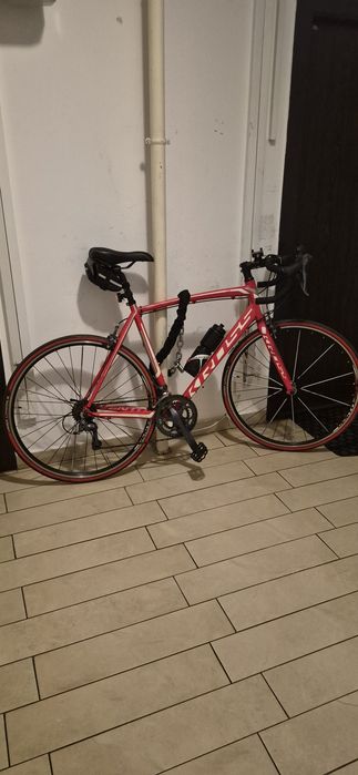 Bicicleta semicursiera de vanzare