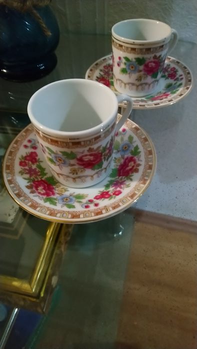 Чашки,блюдечки,пиалы