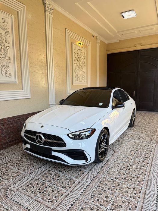 Mercedes-Benz C 300 2023