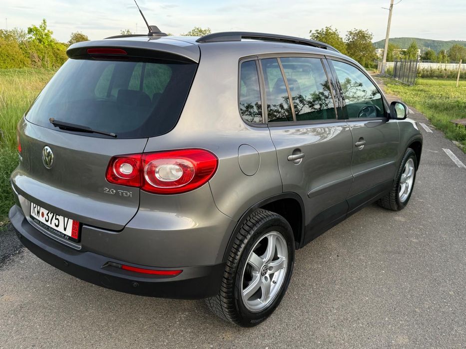 Vw Tiguan 4x4 / Diesel 2 l 140cp / Alu/ Panoramic / xenon/Clima/