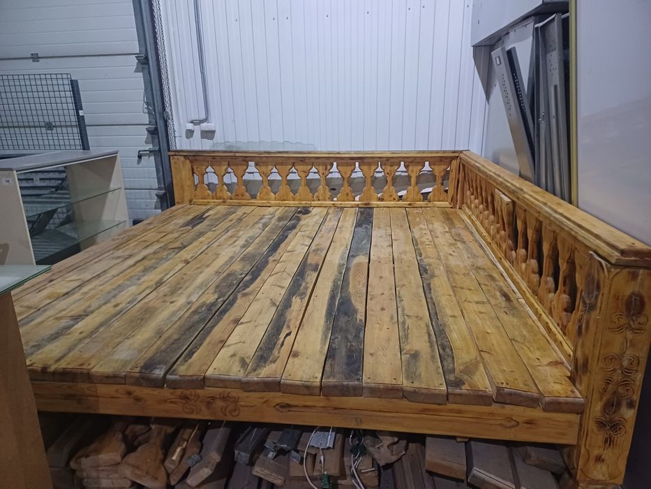 Тапчан, деревянный тапчан