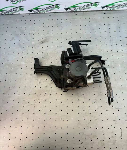 Pompa ABS Audi A4 2006 2.0 TDI MT (140 hp)