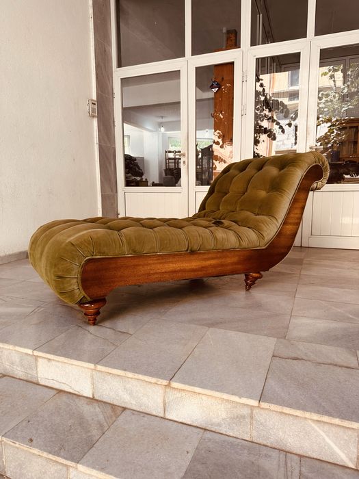 Дизайнерска лежанка Chaise Longue – арт деко / постмодерн / кадифе