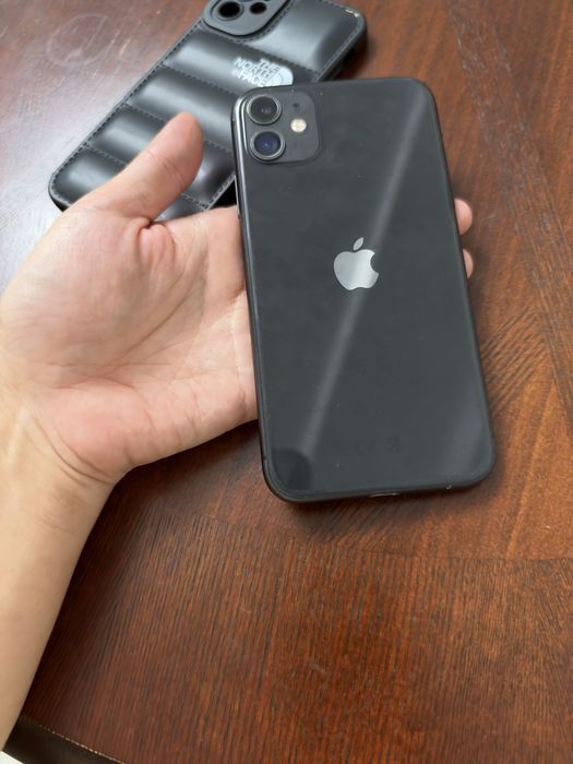 Продам iPhone 11 64 GB