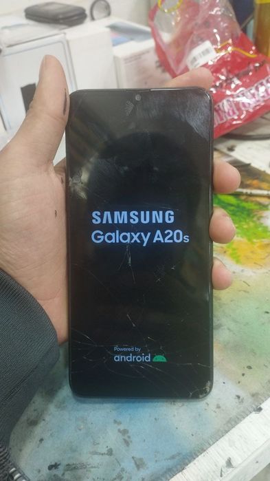 Samsung A20s sotiladi