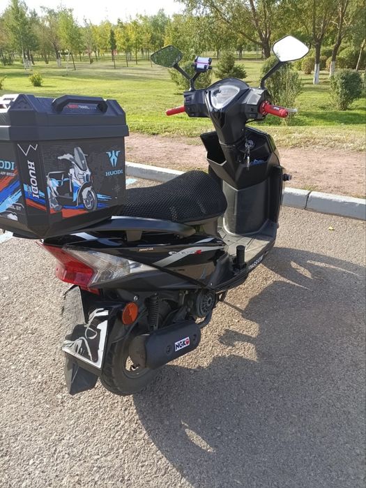 Продам скутер  в отличном состоянии.