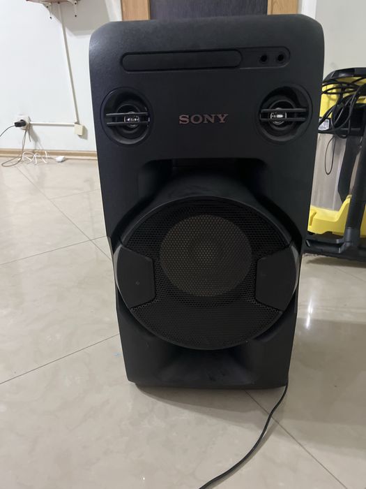 Парти колона на  Sony