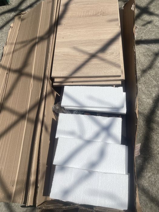 Vand pantofar pentru pus incaltaminte