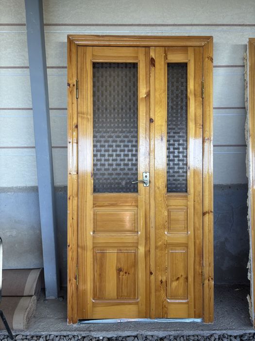 Двери буу продам