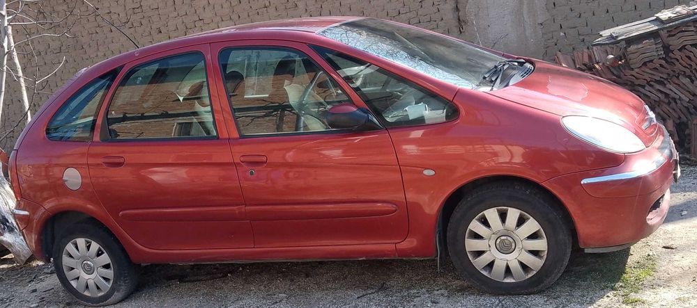 Ситроен Пикасо 1,6  дизел с лек проблем