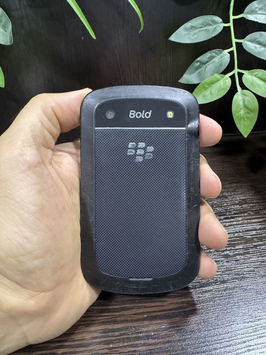 BlackBerry 9900 Bold