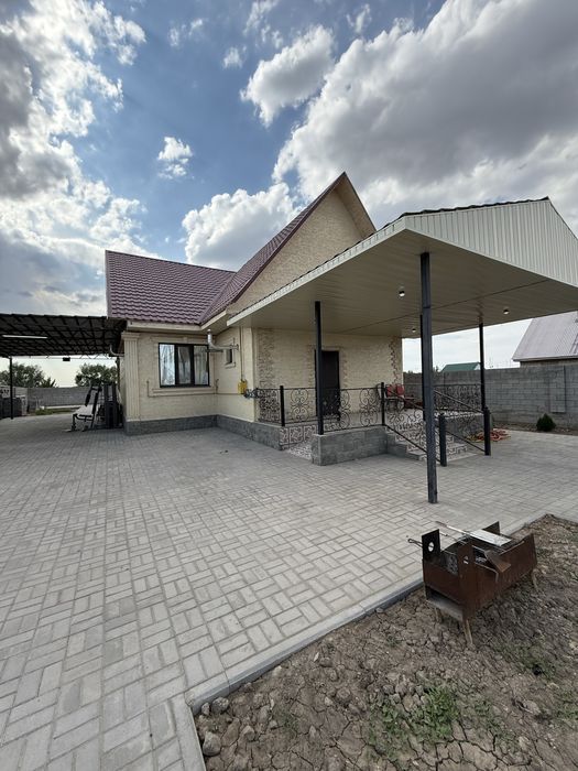 Частный дом в районе Байсерке