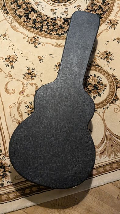 Chitară acustică LAG Tramontane T500D