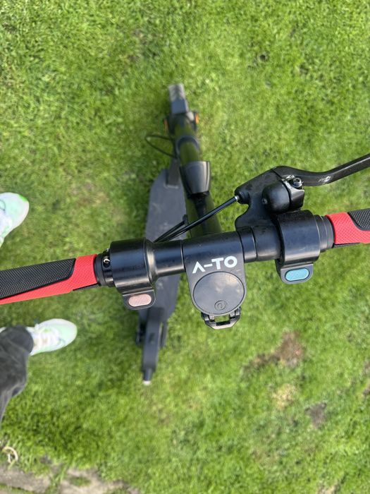 Trotineta electrica ,perfect functionala !