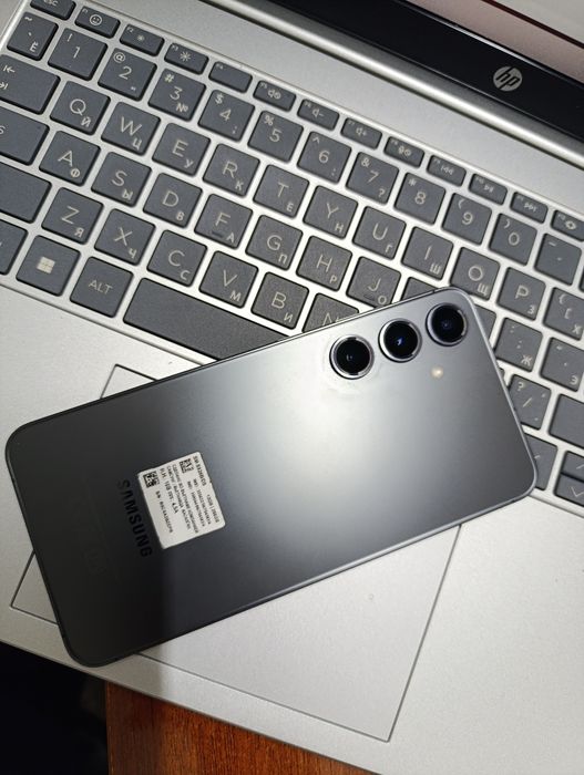 Самсунг 24+  2024г Новый.