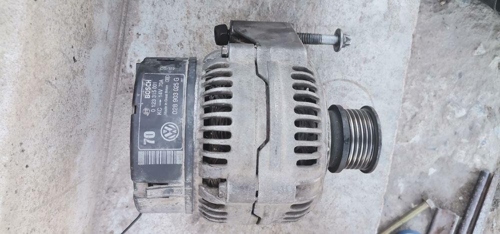 Генератор bosch 70a