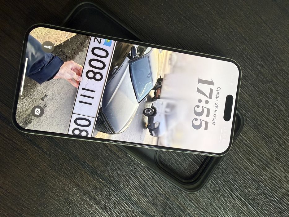 Срочна продам айфон 15 про макс 256gb