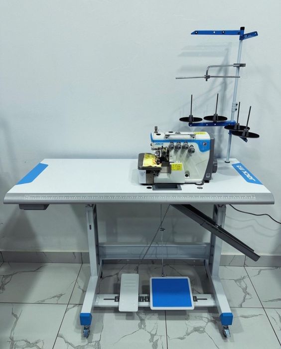 ОВЕРЛОГ JACK E4  сотилади