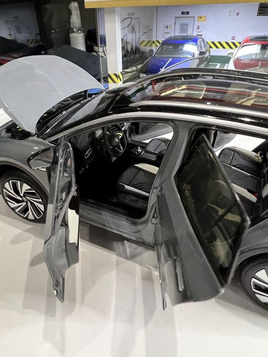 1:18 Модель volkswagen id 4 crozz