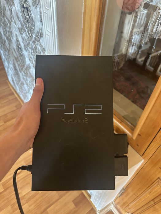 Playstation2 holati yaxshi ichida uyini yoq