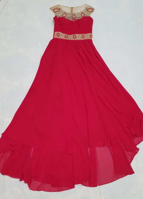 Срочно сотилади туй ва маросимлар учун б/у вечерний куйлак сотилади. Р