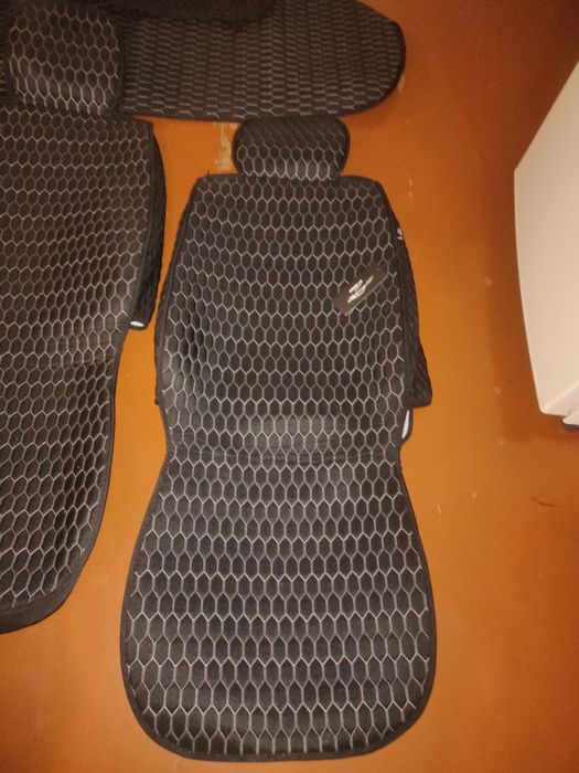 Продам Авто чехлы