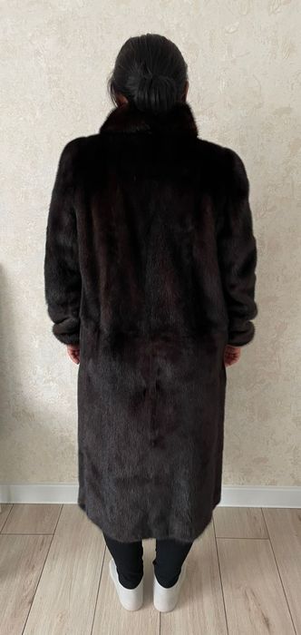 Продается норковая шуба