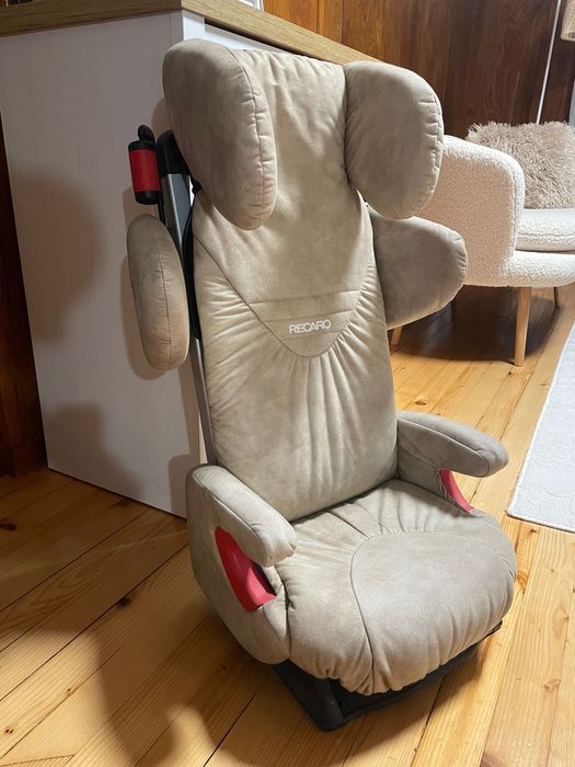 Столче за кола Recaro