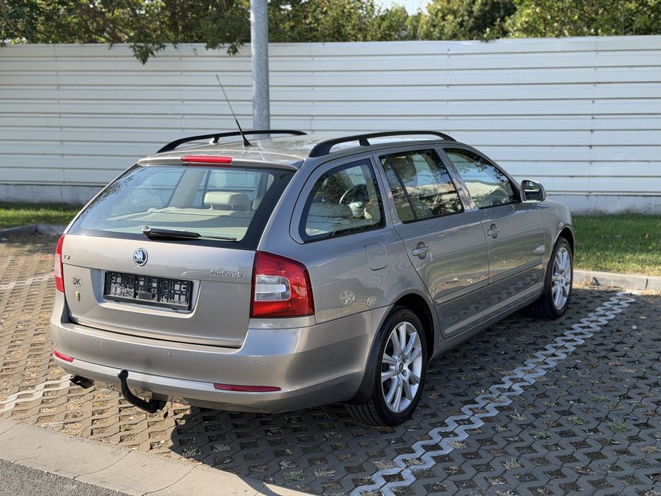 SKODA Octavia 2010 — imagine 4