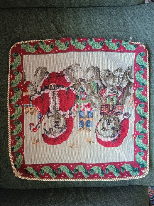 НОВИ Коледни калъфки за възглавница - рамер 40х40 см