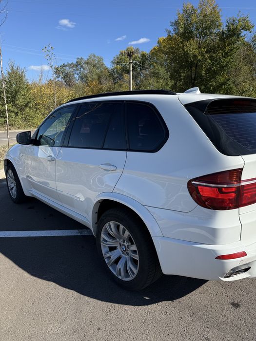 BMW X5 E70 M pachet XDRIVE 40D - accept şi variante cu maşini peste 2018